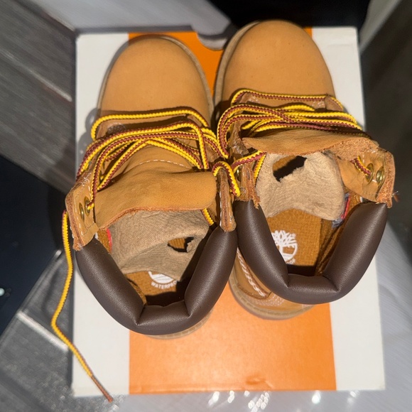 Timberland Boots - Picture 4 of 4